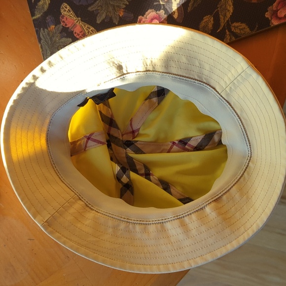 Burberry canvas bucket hat cotton blend beige nova check trim rain authentic M - Picture 3 of 4